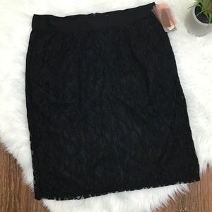 NWT Forever 21 Black Lace Pencil Skirt M